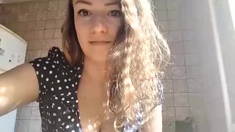 Anna online show from 27, 2, 2025