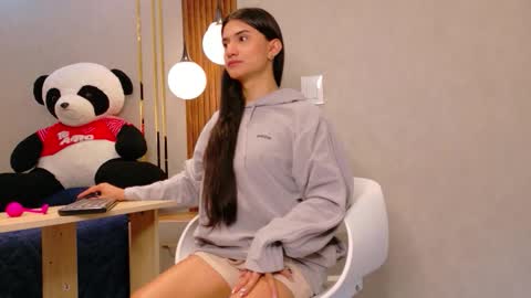 Snapshot of sweet_mafee chatting on 5, 3, 2026 sweet_mafee online show from 5, 3, 2026