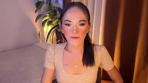 Snapshot of sweet_marry143 chatting on 14, 7, 2026 marry online show from 14, 7, 2026