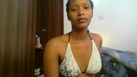 Snapshot of sweet_melod chatting on 1, 2, 2026 Linda online show from 1, 2, 2026