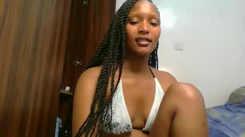 Snapshot of sweet_melod chatting on 3, 2, 2026 Linda online show from 3, 2, 2026