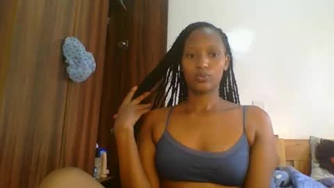 Snapshot of sweet_melod chatting on 24, 2, 2026 Linda online show from 24, 2, 2026