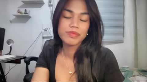 Snapshot of sweet_melonxxx chatting on 16, 5, 2026 Melon online show from 16, 5, 2026