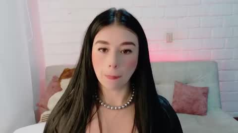 Snapshot of sweet_miaa24 chatting on 3, 7, 2026 Sweet Mia online show from 3, 7, 2026