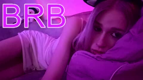 sweet_mol1y online show from 2, 11, 2025