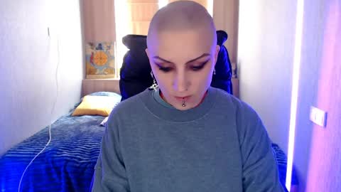 sweet_n_strong online show from 7, 4, 2026