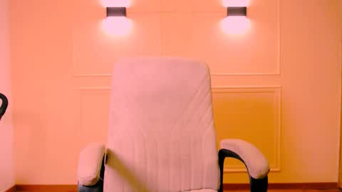 My name is Catalina. Please say hello I like to chat with you. If you have requests please use tip online show from 18, 2, 2026