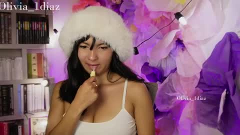 Snapshot of sweet_olivia1 chatting on 7, 8, 2026 Olivia Diaz OnlyFans olivia diaz online show from 7, 8, 2026