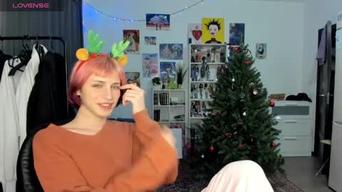 kira online show from 14, 4, 2026