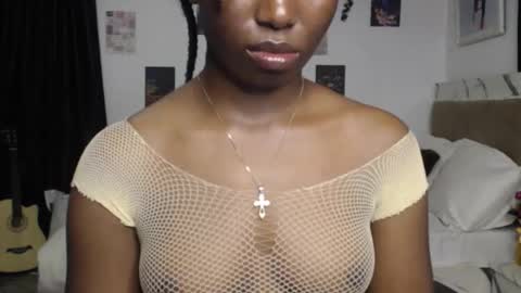 Nancy online show from 11, 11, 2025