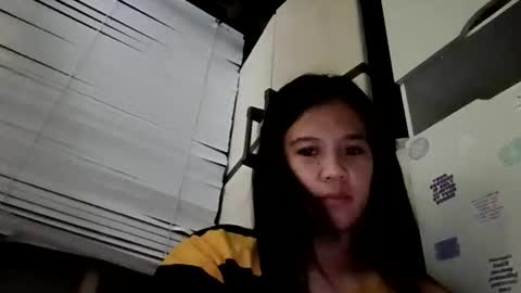 Snapshot of sweet_ro chatting on 26, 4, 2026 Ro online show from 26, 4, 2026