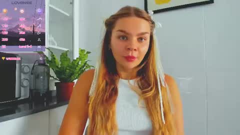Snapshot of sweet_sabriina chatting on 4, 7, 2026 Sabina online show from 4, 7, 2026