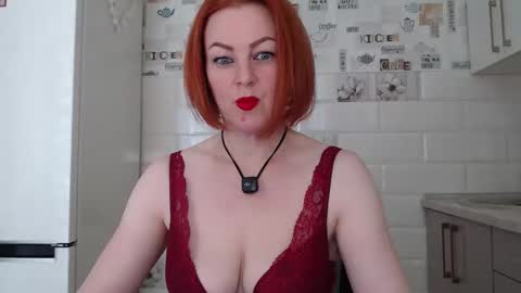 Snapshot of sweet_sandra_1 chatting on 27, 5, 2026 Sandra online show from 27, 5, 2026