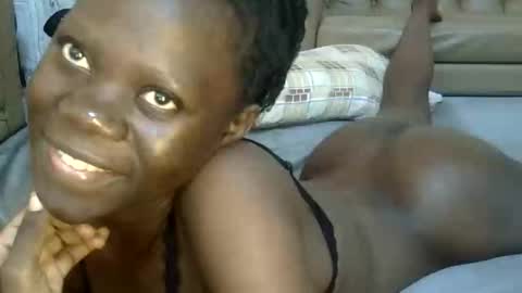 Snapshot of sweet_sharon01 chatting on 24, 5, 2026 Sharon online show from 24, 5, 2026
