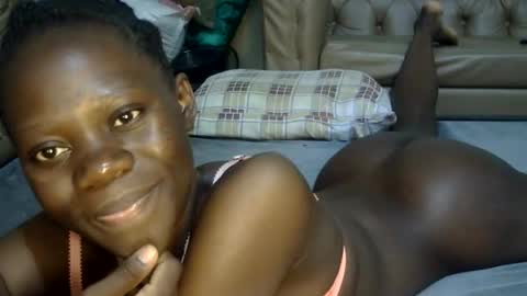 Snapshot of sweet_sharon01 chatting on 25, 5, 2026 Sharon online show from 25, 5, 2026