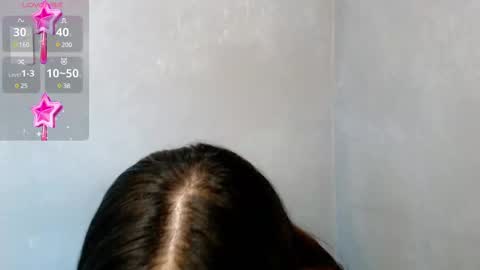 Snapshot of sweet_sirenxx chatting on 11, 3, 2025 Leah online show from 11, 3, 2025