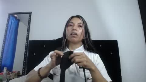 Snapshot of sweet_skylove_ chatting on 5, 7, 2026 Adriana online show from 5, 7, 2026
