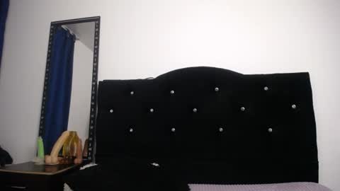 Snapshot of sweet_skylove_ chatting on 7, 7, 2026 Adriana online show from 7, 7, 2026