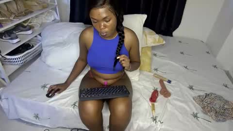 Nina online show from 21, 11, 2025