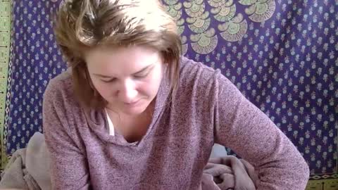 Snapshot of sweet_truffle chatting on 13, 10, 2025 Heidi Brenner - Please check bio for schedule FAQ online show from 13, 10, 2025