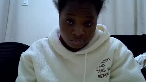 sweet_veebouset online show from 13, 7, 2026