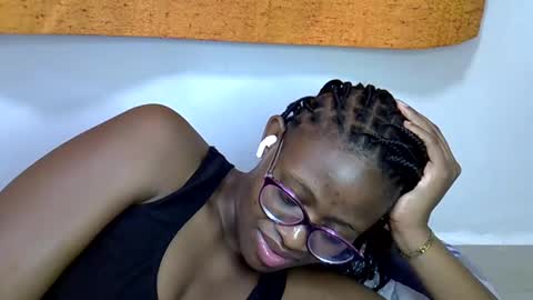 Snapshot of sweet_zarah chatting on 13, 3, 2026 sweet_zarah online show from 13, 3, 2026
