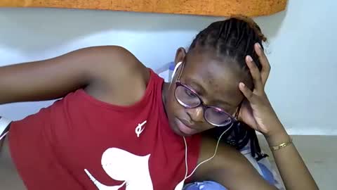 Snapshot of sweet_zarah chatting on 18, 3, 2026 sweet_zarah online show from 18, 3, 2026