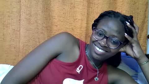 Snapshot of sweet_zarah chatting on 10, 4, 2026 sweet_zarah online show from 10, 4, 2026