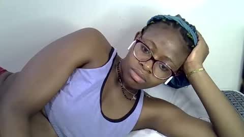Snapshot of sweet_zarah chatting on 13, 5, 2026 sweet_zarah online show from 13, 5, 2026