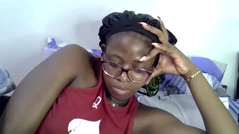 Snapshot of sweet_zarah chatting on 15, 5, 2026 sweet_zarah online show from 15, 5, 2026