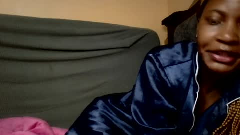 Snapshot of sweet_zella chatting on 18, 7, 2026 zellate online show from 18, 7, 2026
