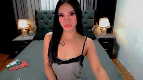 Snapshot of sweet_zoey12 chatting on 23, 6, 2026 bea takashi online show from 23, 6, 2026