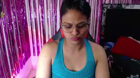 Snapshot of sweetalmaa chatting on 21, 6, 2026 Alma online show from 21, 6, 2026