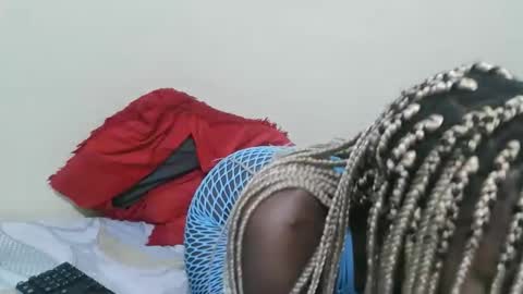 Snapshot of sweetamalia02 chatting on 20, 10, 2025 Malia online show from 20, 10, 2025