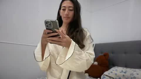 Snapshot of sweetameliabriar chatting on 7, 7, 2026 Amelia online show from 7, 7, 2026