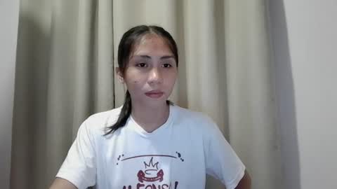 Snapshot of sweetasiancolleen chatting on 3, 8, 2026 colleen online show from 3, 8, 2026