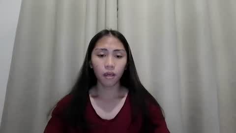 Snapshot of sweetasiancolleen chatting on 5, 8, 2026 colleen online show from 5, 8, 2026