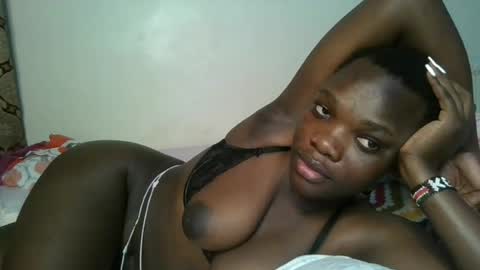 Snapshot of sweetassbabe20 chatting on 21, 6, 2026 Sweetass online show from 21, 6, 2026
