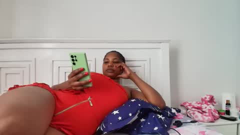 Snapshot of sweetateka chatting on 25, 4, 2026 Sweetateka online show from 25, 4, 2026