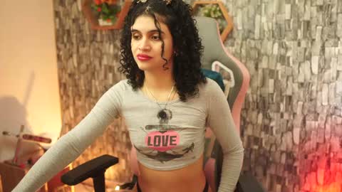 Snapshot of sweetbonii chatting on 10, 7, 2026 Salom independent model online show from 10, 7, 2026