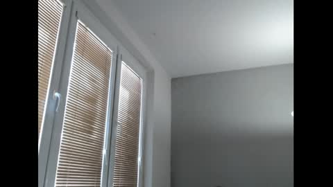 Sweetboobs85h online show from 9, 4, 2026