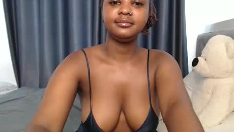 Snapshot of sweetbrinna88 chatting on 7, 10, 2025 Brinna online show from 7, 10, 2025