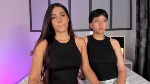 Eva Short hair girl  - Victoria Long red hair online show from 3, 3, 2026