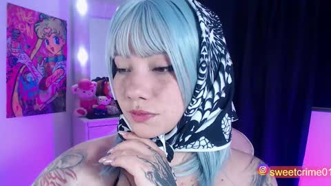 Snapshot of sweetcrime chatting on 20, 10, 2025       Independent model online show from 20, 10, 2025