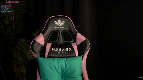 Lina online show from 27, 4, 2026