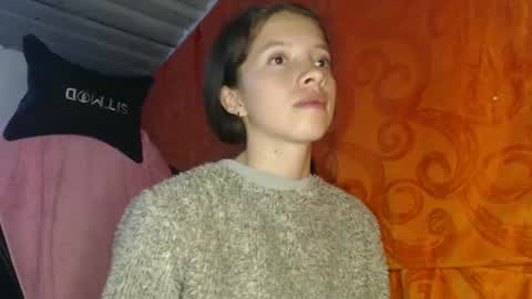 Snapshot of sweetdam12 chatting on 15, 12, 2024 sweetdam12 online show from 15, 12, 2024