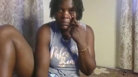 Snapshot of sweetdarkskin chatting on 8, 4, 2026 CLARIS online show from 8, 4, 2026