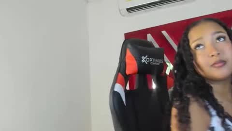 Snapshot of sweetdesireasm chatting on 15, 2, 2026 Sweet Desire online show from 15, 2, 2026