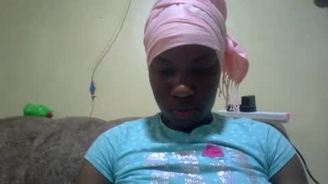 Snapshot of sweetdiva2012 chatting on 28, 6, 2026 sweetdiva2012 online show from 28, 6, 2026