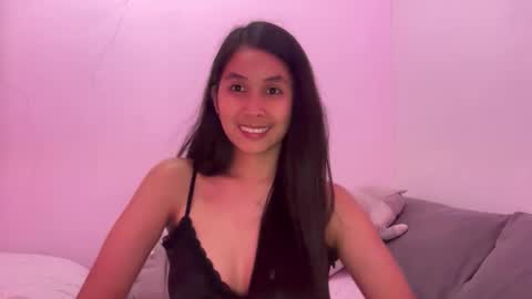 Snapshot of sweetdoll_angela chatting on 13, 10, 2025 sweetdoll_angela online show from 13, 10, 2025
